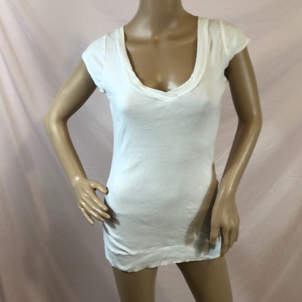 Wet Seal v-neck top